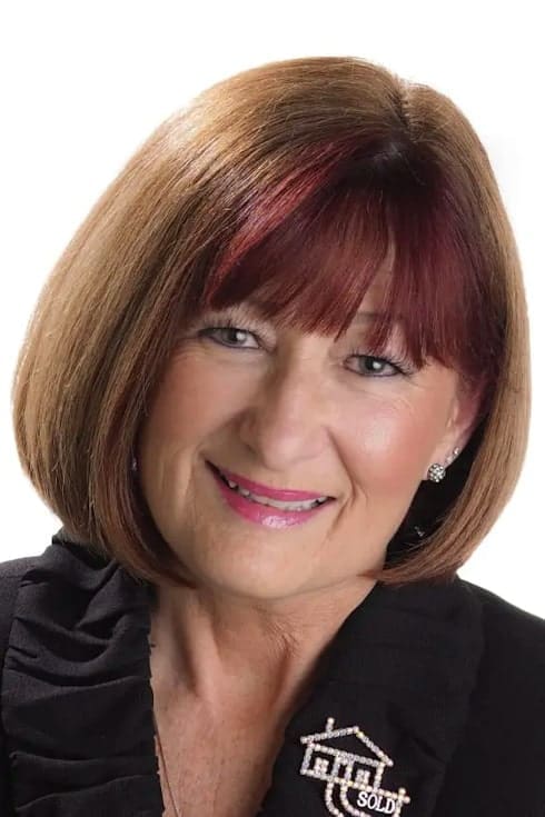 Val Brooks, Royal LePage Wolle Realty